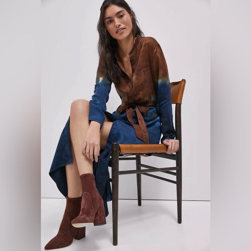 Anthropologie Cloth & Stone Perla Tie-Dye Maxi Shirtdress in brown and blue. SM